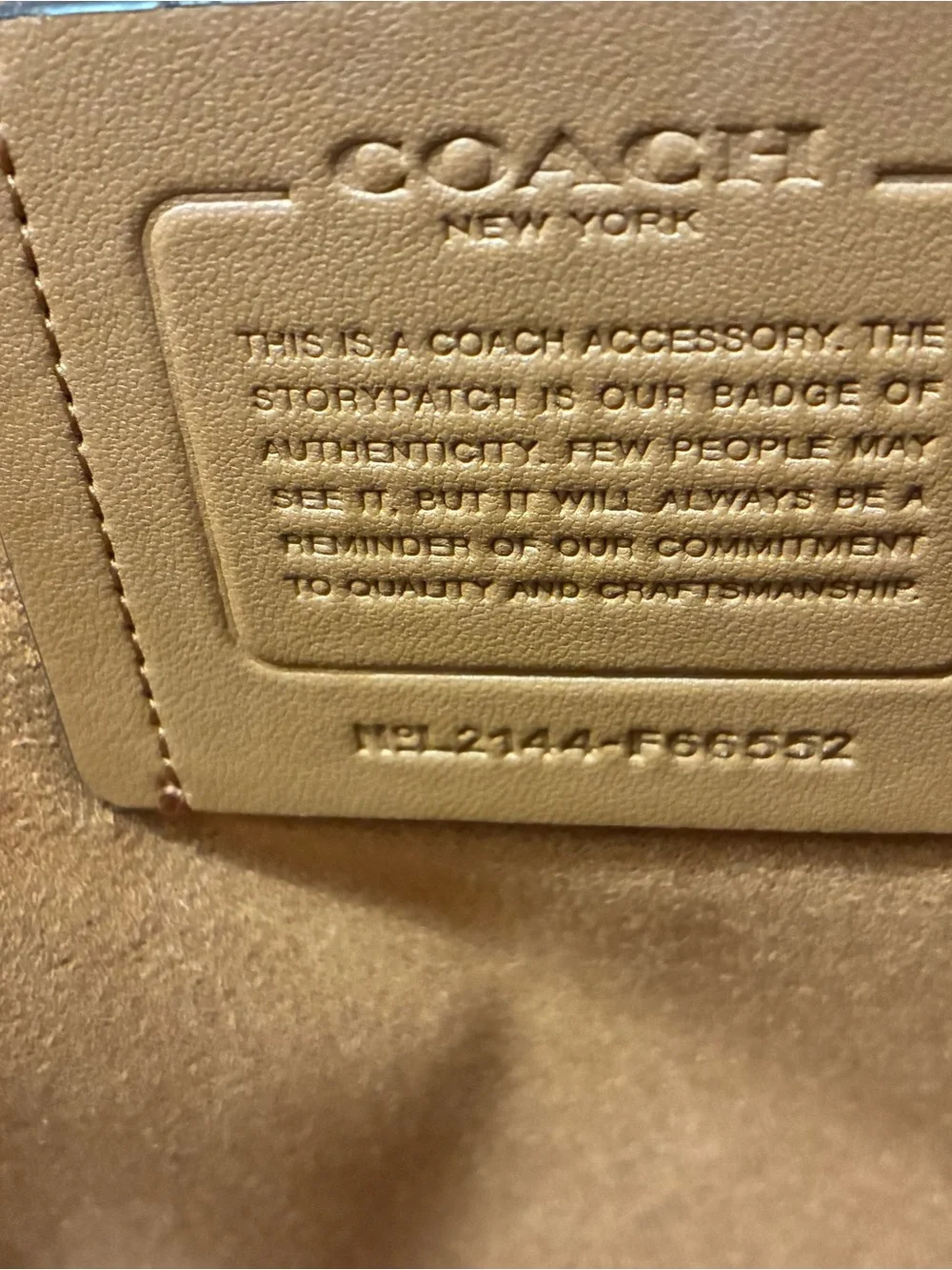 Coach slim laptop